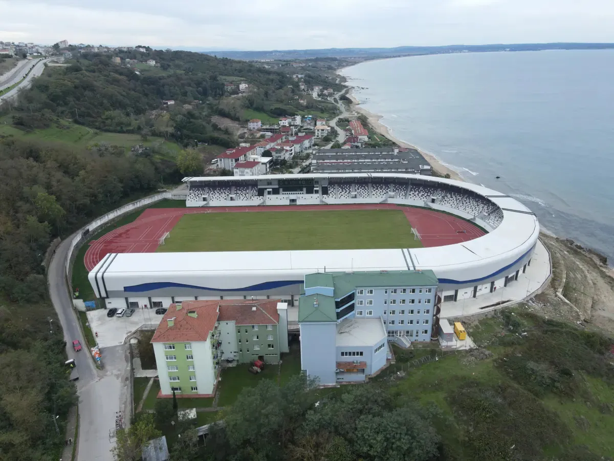 Sinop Şehir Stadı ve Spor Kompleksi